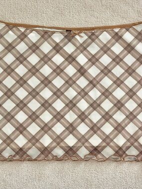 H&M Y2K Style Women’s White and Brown Plaid Mini Skirt with Lettuce Trim M